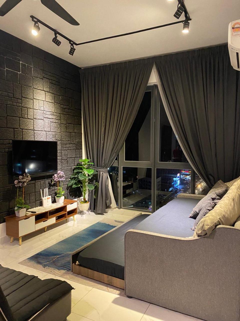 Niks Troika Homestay Kota Bharu Esterno foto