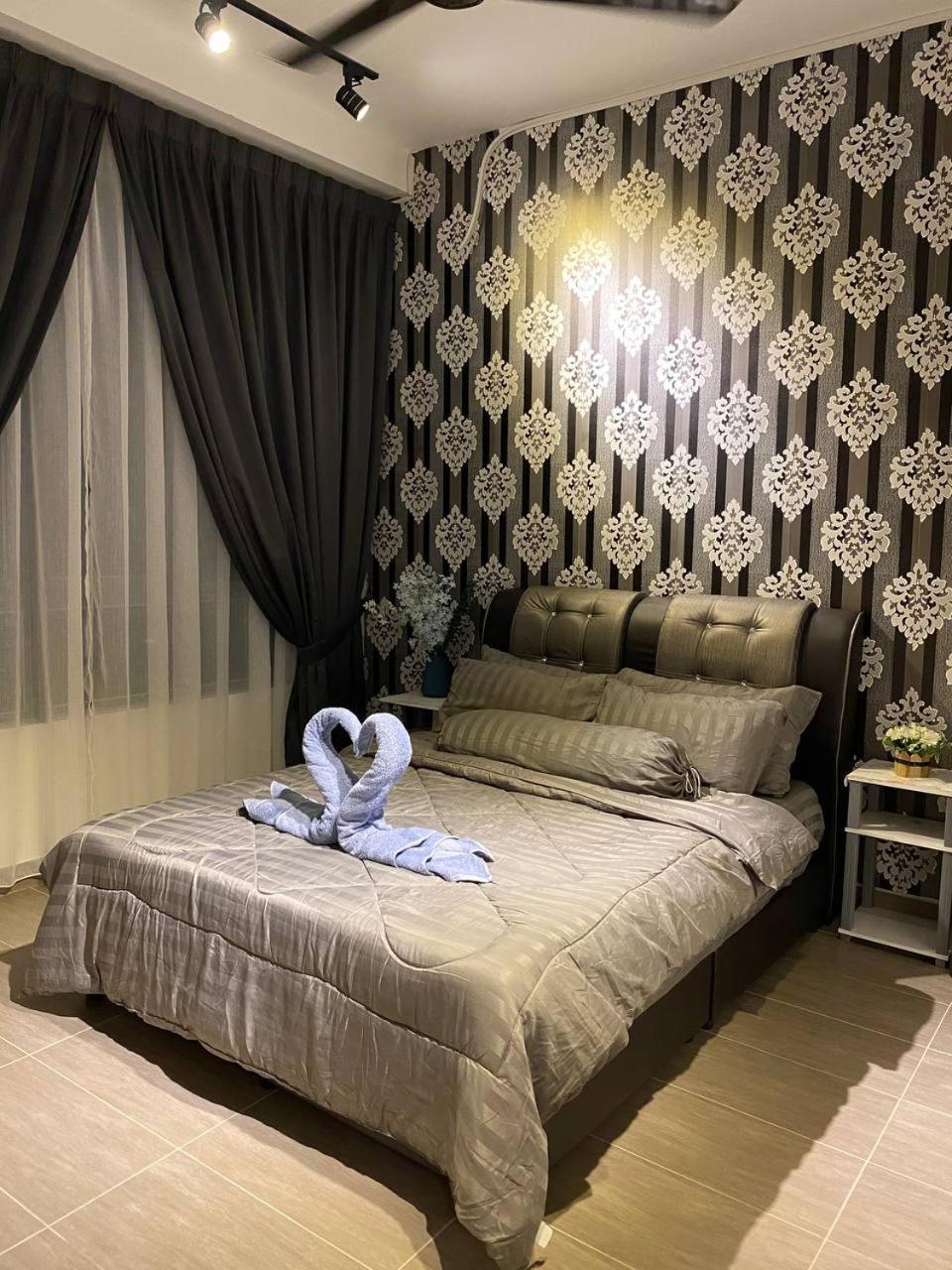 Niks Troika Homestay Kota Bharu Esterno foto